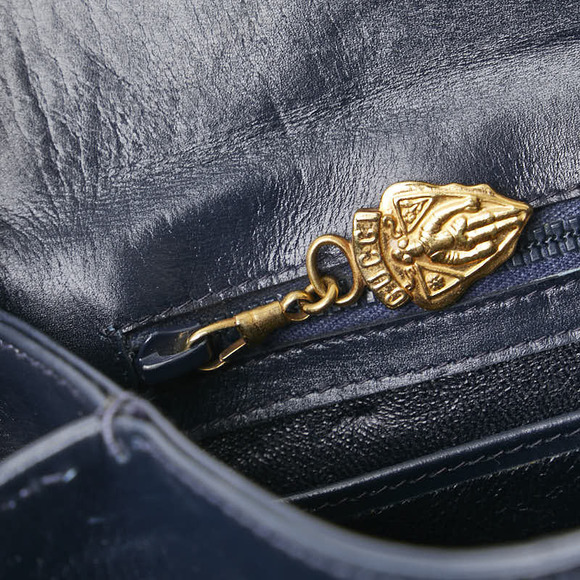 Gucci Gucci Leather One Shoulder Bag Leather Shoulder Bag in Very Good Condition - Picture 7 of 10